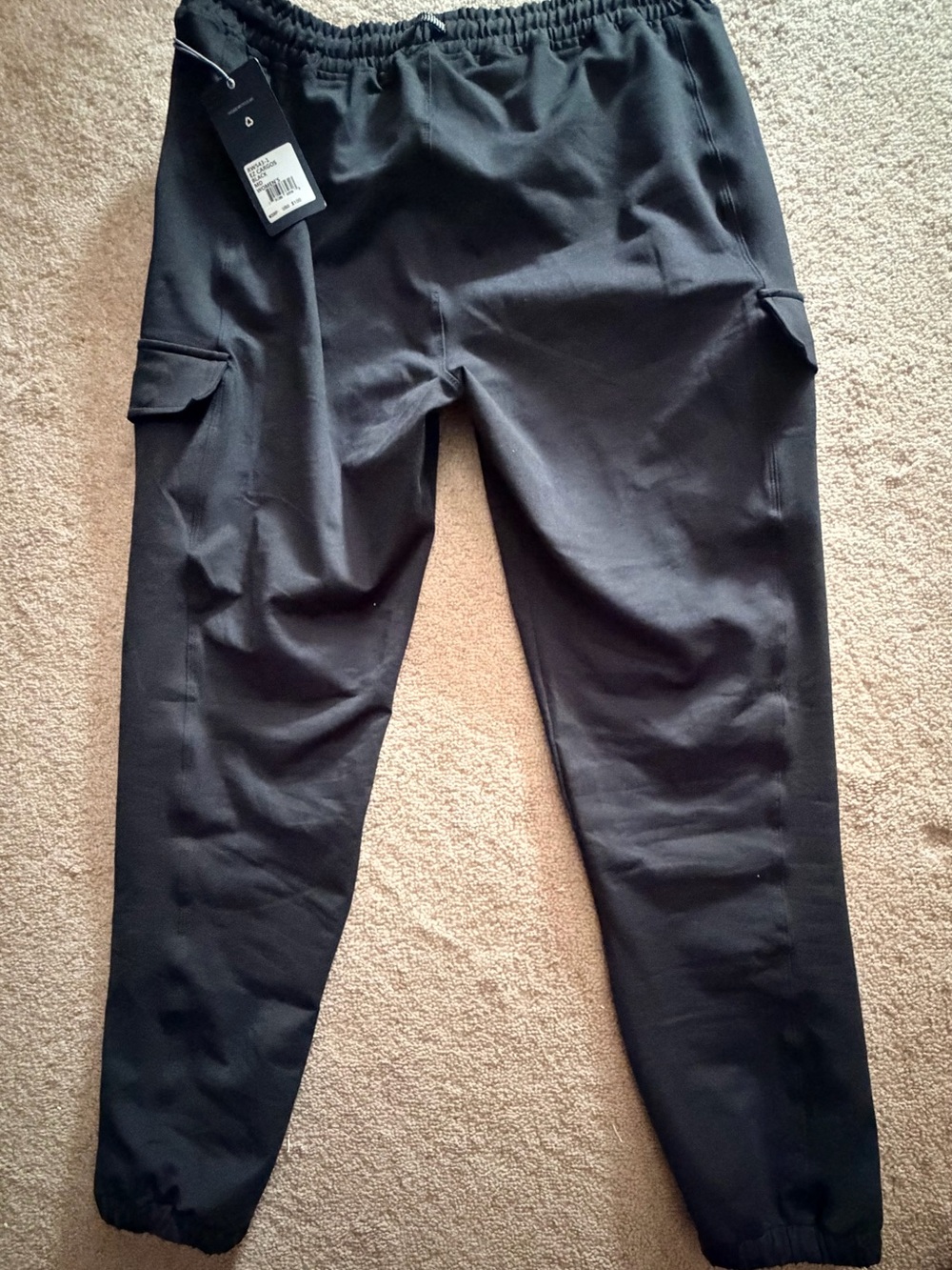 NWT Women’s Rabbit Black Cargo Jogger Pants - Size Medium - Picture 2 of 5